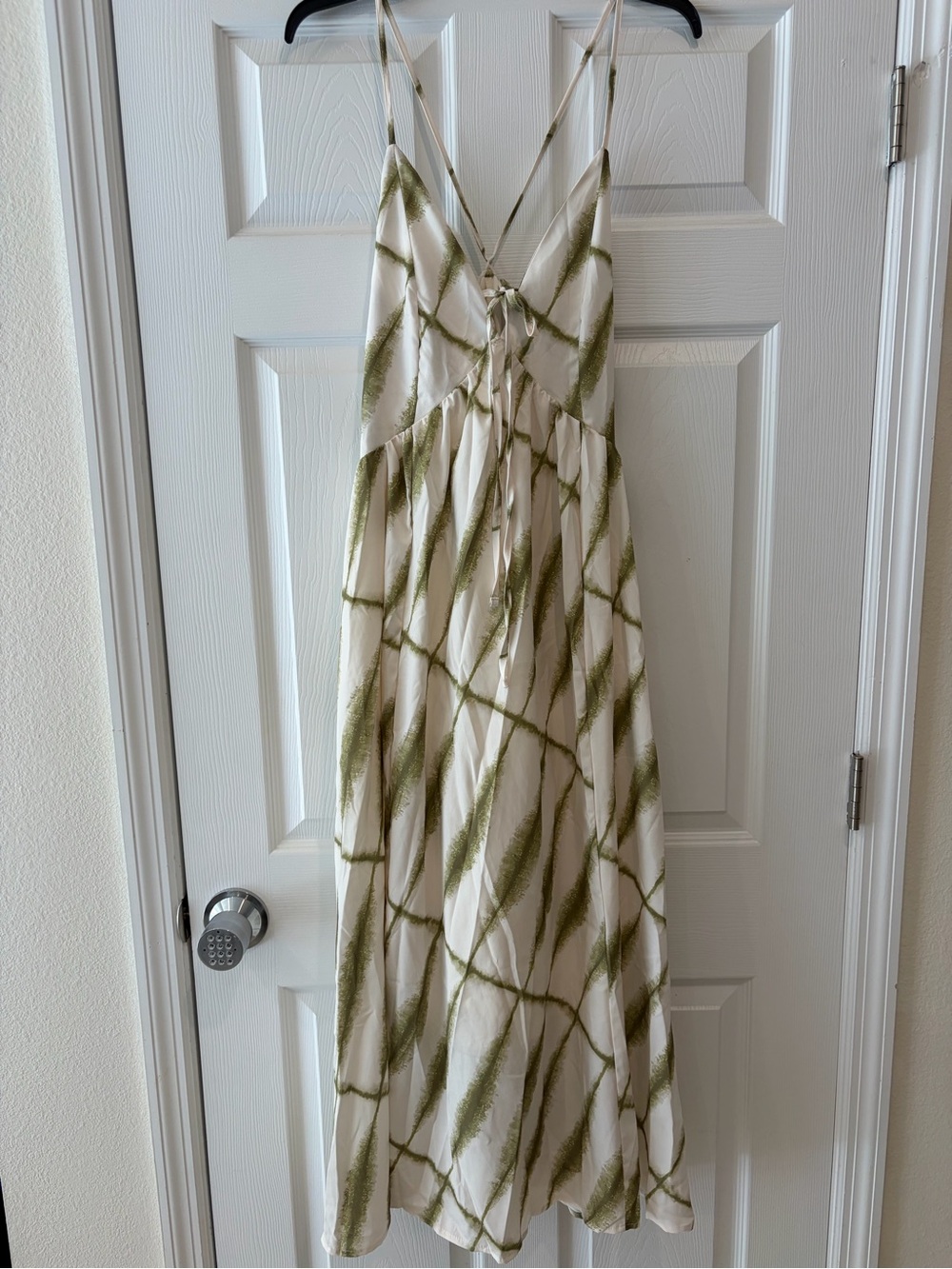 Green/white maxi dress, straps, M